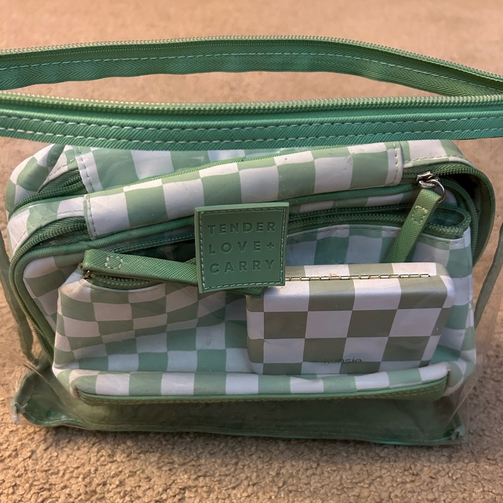 4 piece travel set